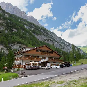 & Ristorante Dovich *** Malga Ciapela